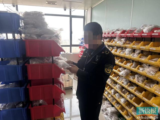 街多部门联合破获亿元涉假大案AG真人平台广州白云区棠景(图2)